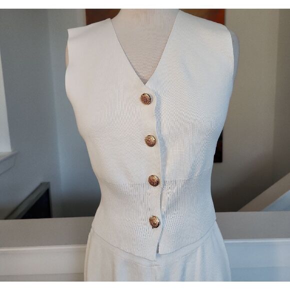 RIVIR Knit White Button-Down Top With Matching Pant Size S. NWOT - Picture 2 of 8